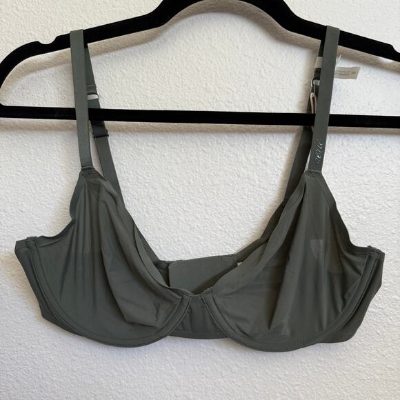 NWT AERIE SMOOTHEZ Bra Mesh Unlined Full Coverage in Green Adjustable Straps - Picture 2 of 9